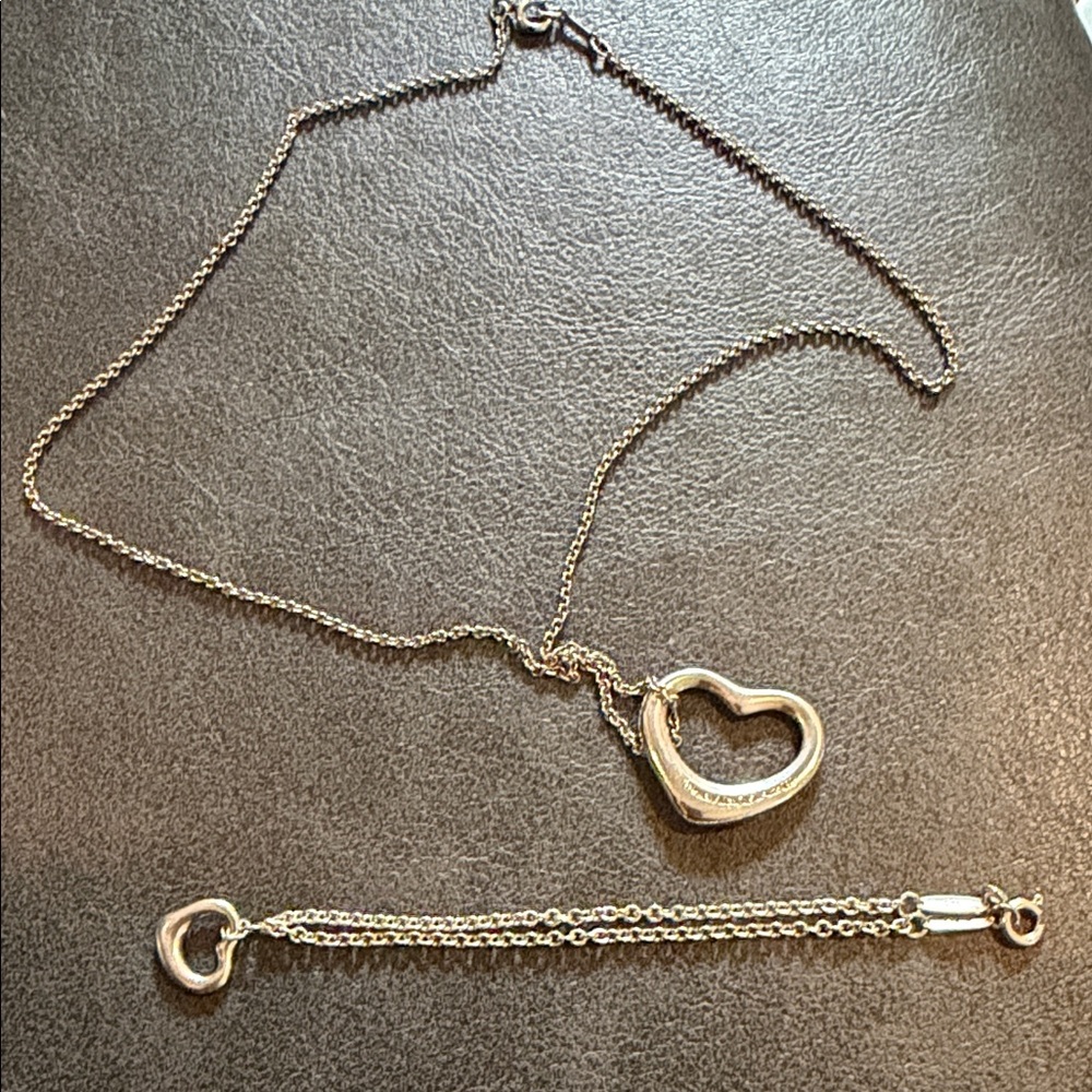Tiffany and Co Silver Heart Pendant Necklace and Bracelet Set